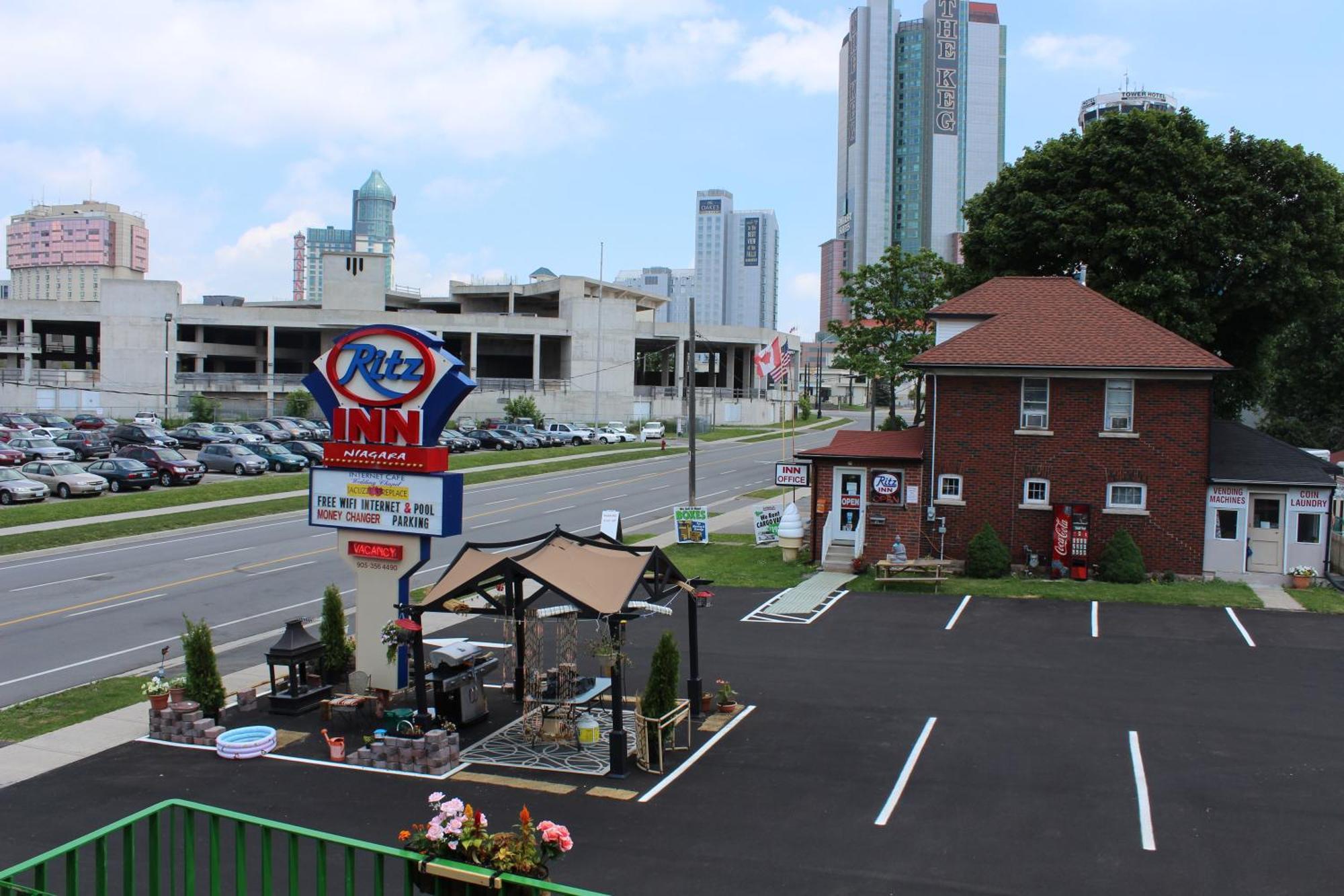 Ritz Inn Niagara Екстериор снимка